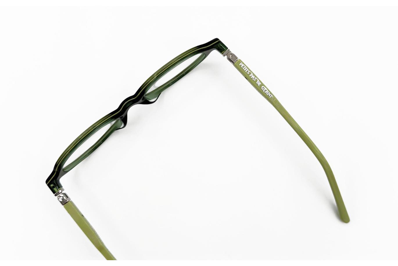 MG034_C2
